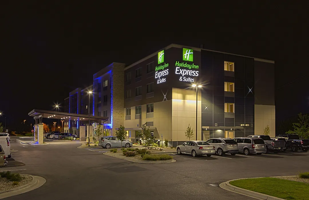 Holiday Inn Express & Suites Boise Airport By Ihg-1